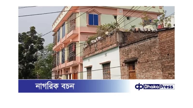 বিদেশ পাঠানোর স্বপ্ন দেখিয়ে দুই বন্ধুর প্রতারণা 