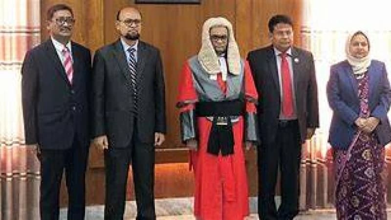 শপথ নিলেন পিএসসির নতুন ৪ সদস্য