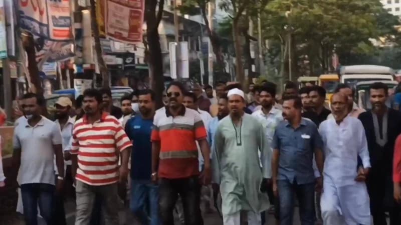 দেশকে দালাল মুক্ত করতে সুষ্ঠু একটি নির্বাচন দরকার বক্তব্যে মনোয়ার হোসেন শোখন।