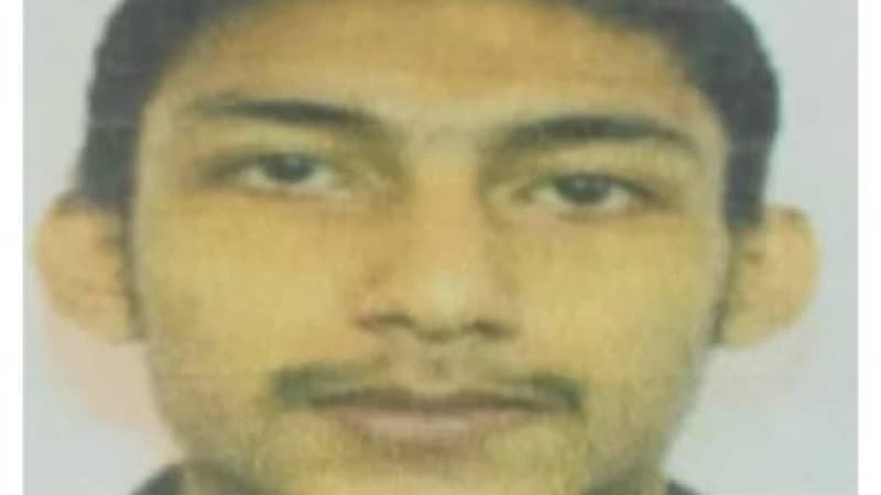 রামপুরা দোকান কর্মচারী সিফাত উল্লাহর বিরুদ্ধে চুরির অভিযোগ