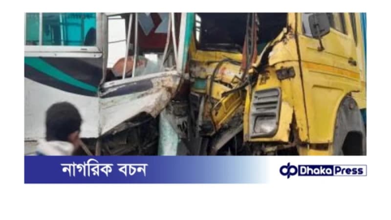 হবিগঞ্জে বাস-ট্রাকের মুখোমুখি সংঘর্ষে আহত ২০