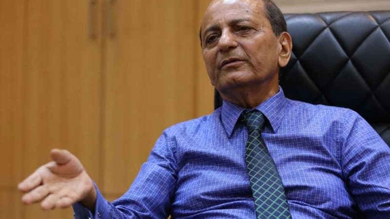সৈয়দ আলমগীর আকিজ ভেঞ্চারস ছেড়ে এমজিআইয়ে