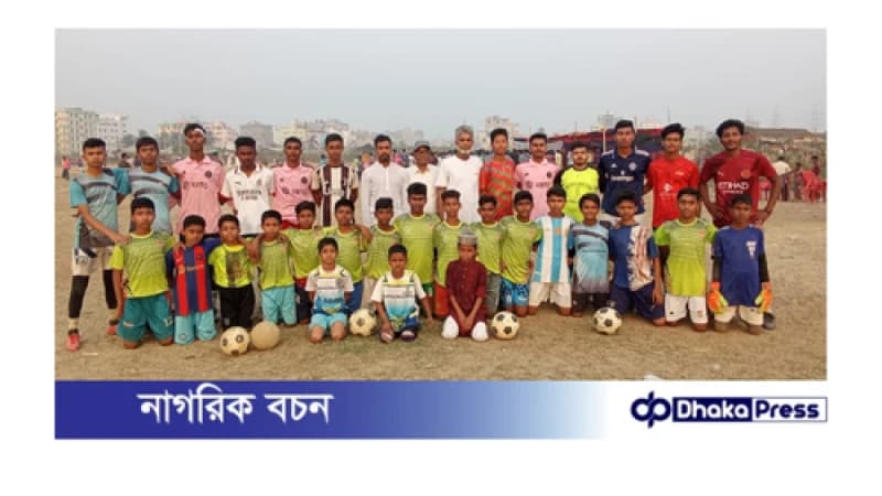 শৈল্পিক ফুটবল খেলা উপহার দিয়ে ৩-২ গোলে হেরেছে অ-১৩ দল...