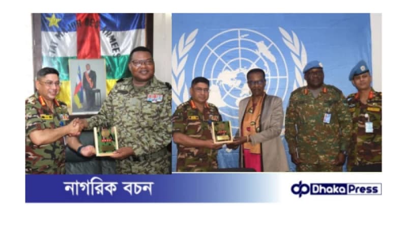 সেন্ট্রাল আফ্রিকান রিপাবলিক সফরে সম্মান সূচক রাষ্ট্রপতি পদকে ভূষিত হলেন সেনাবাহিনী প্রধান