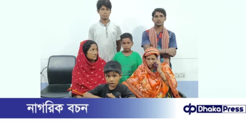 চাঁপাইনবাবগঞ্জে ছয় ভারতীয় নাগরিক আটক