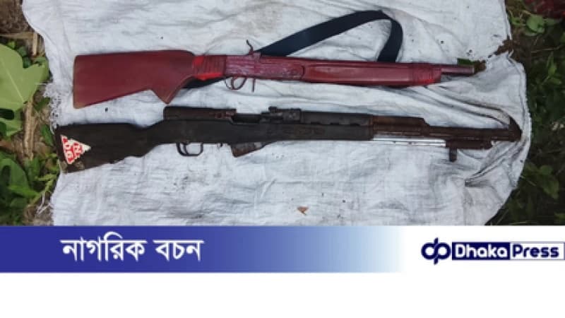 নরসিংদীর রায়পুরায় মসজিদসংলগ্ন জঙ্গল থেকে অস্ত্র উদ্ধার
