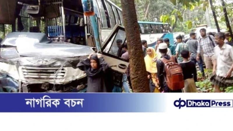 কক্সবাজারে ভয়াবহ সড়ক দুর্ঘটনা: একই পরিবারের ৫ জনের প্রাণহানি