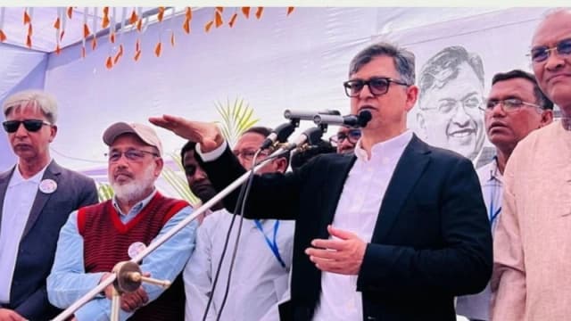 মুক্তিযোদ্ধাদের ব্যবহার করে নিজেদের স্বাধীনতার পক্ষের শক্তি দাবি করছে জামায়াত: সালাহউদ্দিন আহমেদ