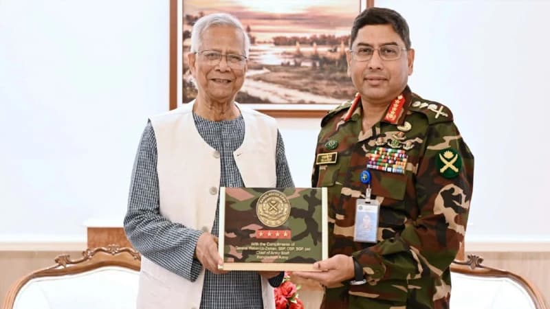 প্রধান উপদেষ্টার সঙ্গে সেনাপ্রধানের বিদায়ী সাক্ষাৎ