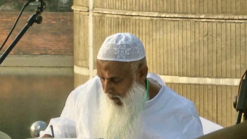 ধর্ম মন্ত্রণালয়ের মন্ত্রী হিসেবে শপথ নিলেন কায়কোবাদ