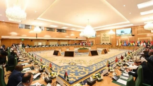 জেদ্দায় পররাষ্ট্রমন্ত্রীদের বৈঠক: ইসরায়েলের বিরুদ্ধে জাত...