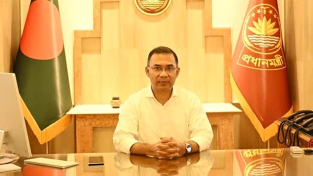 সড়ক থেকে ব্যানার দ্রুত অপসারণের নির্দেশ প্রধানমন্ত...