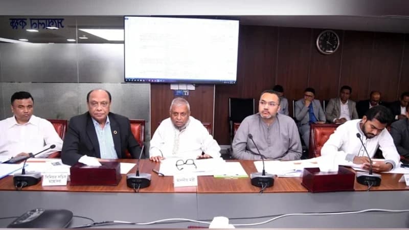 বিদেশের শ্রমবাজার সম্প্রসারণের হালনাগাদ প্রতিবেদন উপস্থাপন করতে হবে : প্রবাসীকল্যাণ মন্ত্রী
