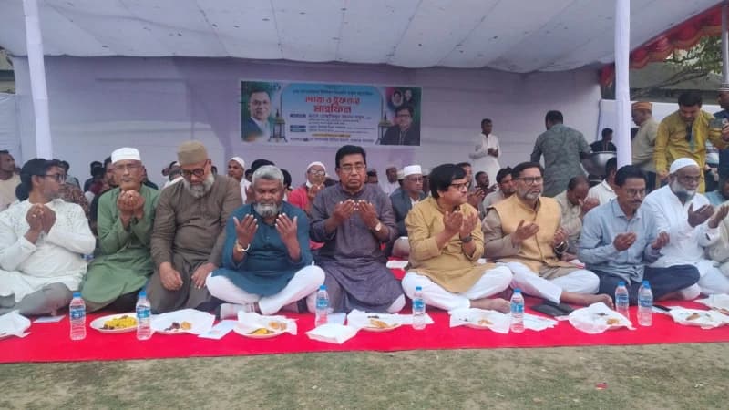 মাদারগঞ্জে ইউনিয়ন বিএনপির উদ্যোগে ইফতার ও দোয়া মাহফিল