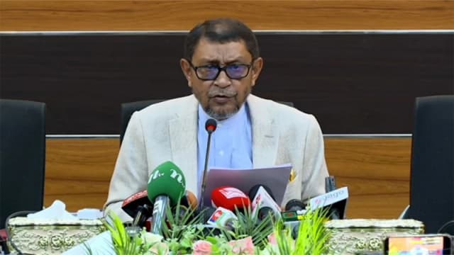 ডিউটির সময় প্রাইভেট চেম্বার করলে শাস্তি, নজরদারিতে সরকার...