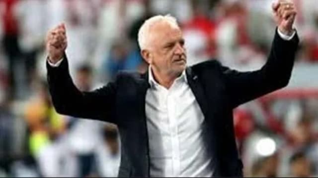 বিশ্বকাপ প্লে-অফ ম্যাচ পিছিয়ে দে...