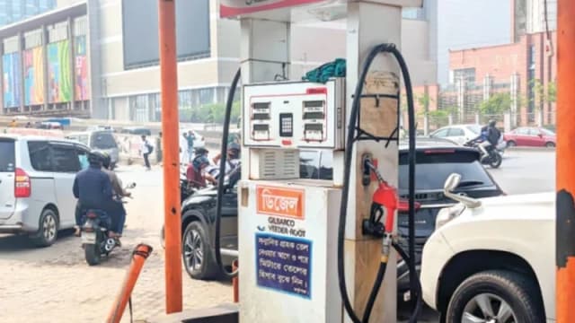 জ্বালানি সংকটে ঈদযাত্রায় ভোগান্তি বাড়ার শঙ্কা