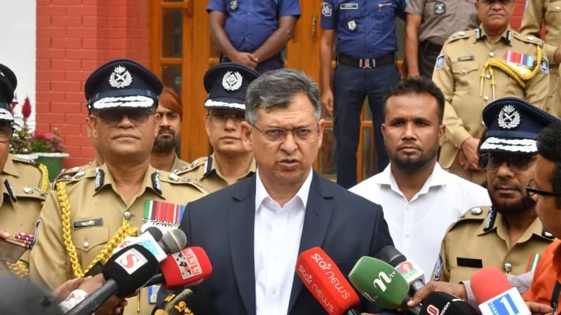 সংবিধান সংস্কারে জনপ্রত্যাশা ও ছাত্র-গণঅভ্যুত্থানে শহীদদের আকাঙ্ক্ষাকে প্রাধান্য দেওয়া হবে: স্বরাষ্ট্রমন্ত্রী
