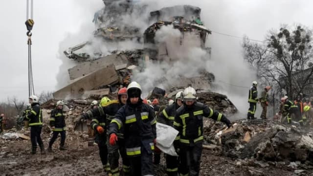 রুশ হামলায় ইউক্রেনে নিহত ৪