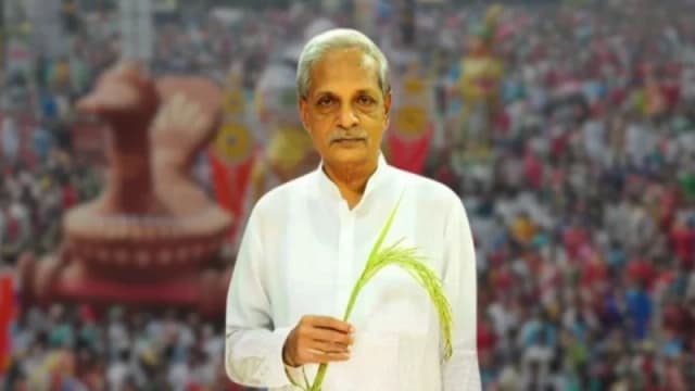 মঙ্গল শোভাযাত্রার নাম আনন্দ শোভাযাত্রা করার প্রয়োজন ছিল...