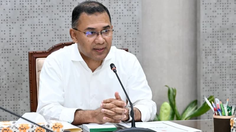 স্কুল চলাকালীন যানজট নিরসনে শিক্ষামন্ত্রীকে বিকল্প খুঁজতে বললেন প্রধানমন্ত্রী