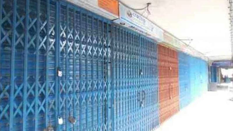 রাত ৮টার মধ্যে দোকান-শপিংমল বন্ধের সিদ্ধান্ত