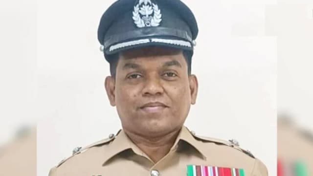 মুরাদনগর থানার নতুন ওসি হিসেবে দায়িত্ব নিলেন মাসরুরুল হক