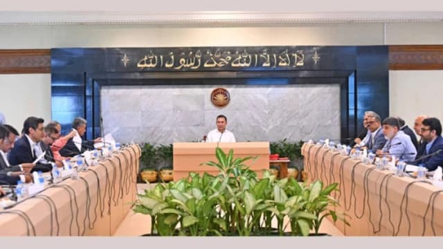 প্রধানমন্ত্রীর সঙ্গে প্রথম বৈঠকে যা চাইলেন ব্যবসায়ীরা