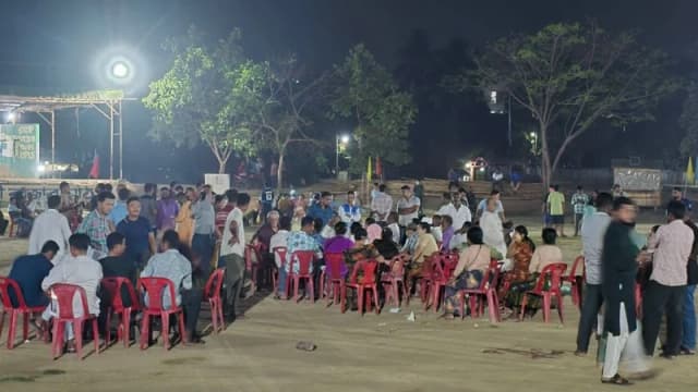 সাংগ্রাইং উৎসব ঘিরে দ্বন্দ্ব: রাজার মাঠে মুখোমুখি দুই কমিটি