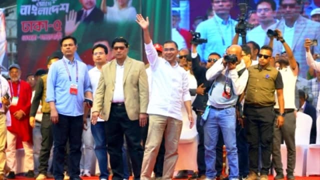 তারেক রহমানের নেতৃত্বে বিএনপির ক্ষমতায় প্রত্যাবর্তন,প্রধানমন্ত্রী হিসেবে দায়িত্ব গ্রহণ: তিনটি অগ্রাধিকার ঘোষণা।