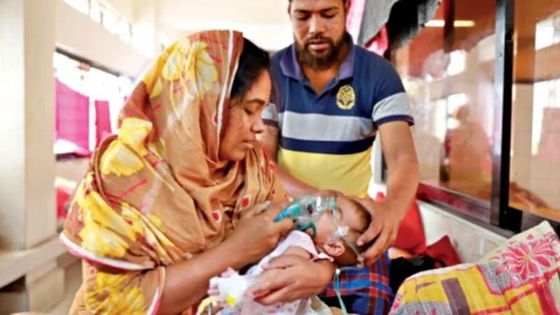 হামে যমজ কন্যা হারিয়ে পাগলপ্রায় মা-বাবা