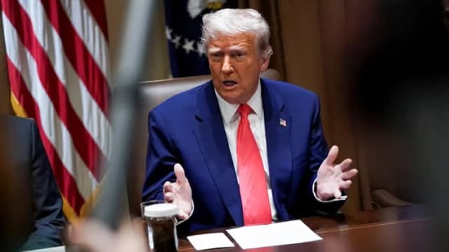 ইরানে ‘পূর্ণাঙ্গ ও চূড়ান্ত বিজয...