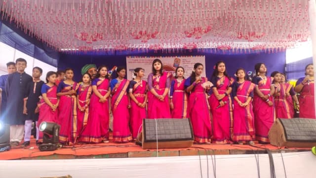 পটিয়ায় বর্ষবিদায় ও বর্ষবরণ অনুষ্ঠান শুরু