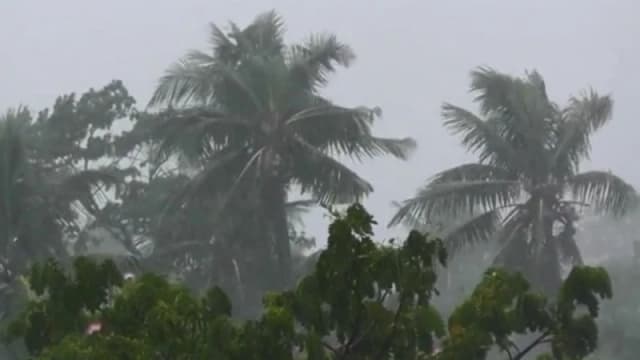 ৫ বিভাগে বজ্রবৃষ্টির সম্ভাবনা