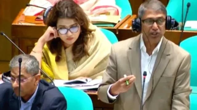 দেশে মুক্তিযোদ্ধা ১ লাখ ৯৮ হাজার: সংসদে মন্ত্রী