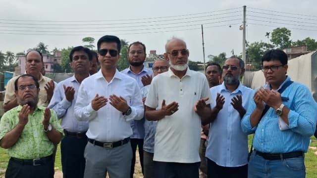 পিরোজপুর সরকারি উচ্চ বিদ্যালয়ে ৬ তলা একাডেমিক ভবনের পাইলিং কাজের উদ্বোধন