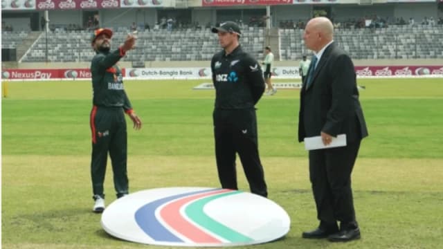 বাঁচামরার ম্যাচে টস হেরে ফিল্ডিংয়ে বাংলাদেশ