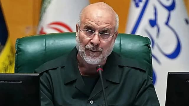 আলোচনাকে আত্মসমর্পণের প্ল্যাটফর্...