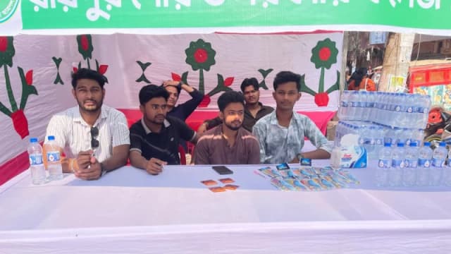 এসএসসি ও দাখিল পরীক্ষার্থীদের সহায়তায় রায়পুরে ছাত্...