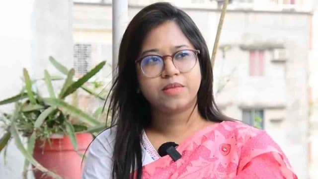 মনিরা শারমিনের মনোনয়ন স্থগিত