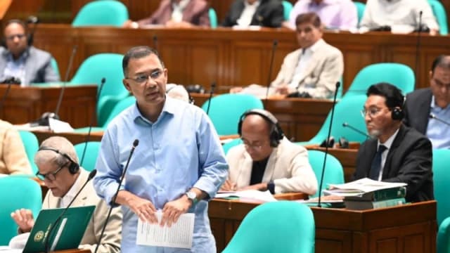 আমরা হাম পরিস্থিতি মোকাবিলার চেষ্টা করছি : প্রধানমন্ত্রী