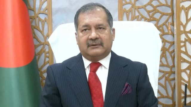 গণমাধ্যম চ্যালেঞ্জিং পরিস্থিতিতে রয়েছে