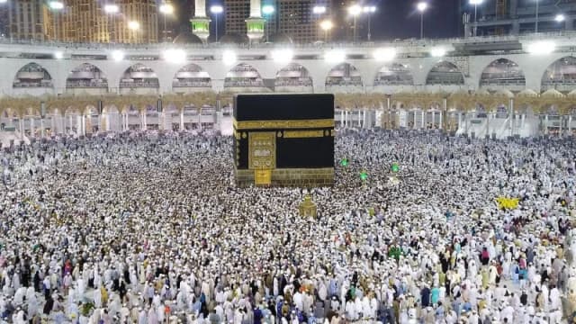 হজে যাওয়ার আগে পারমিট যাচাই জরুরি: সৌদি মন্ত্রণালয়