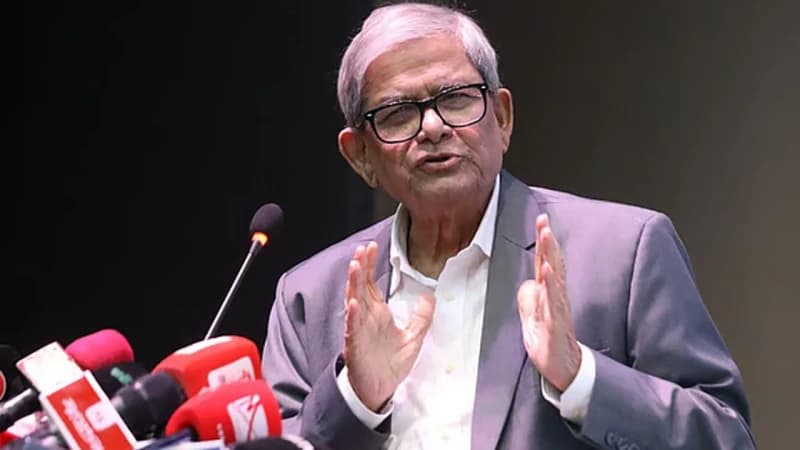 ভূগর্ভস্থ পানির ব্যবহার কমিয়ে বৃষ্টির পানি কাজে লাগাতে হবে