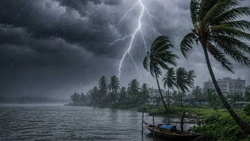 ১৭ অঞ্চলে ঝড়-বৃষ্টির শঙ্কা, নৌবন্দরগুলোতে সতর্কতা জারি