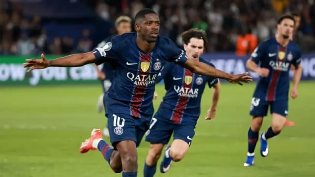 ৯ গোলের থ্রিলারে বায়ার্নকে হারাল...