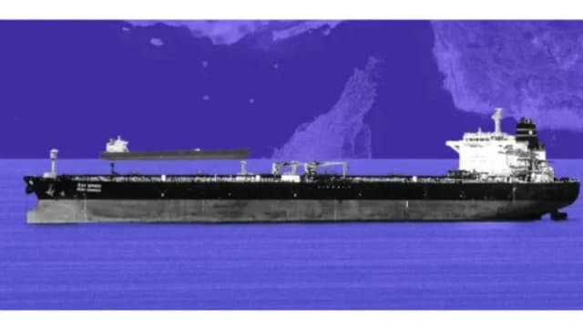 হরমুজ প্রণালিতে আটকে আছেন ২ হাজা...