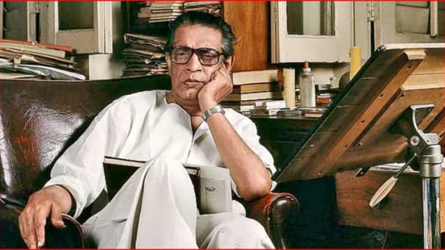 কিংবদন্তি চলচ্চিত্র নির্মাতা সত্যজিৎ রায়ের ১০৫তম জ...
