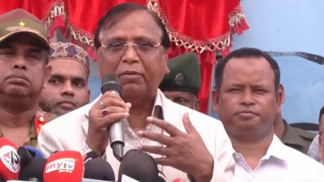 সরকারের অগ্রগতি দেখে হতাশায় ভুগছে জামায়াত