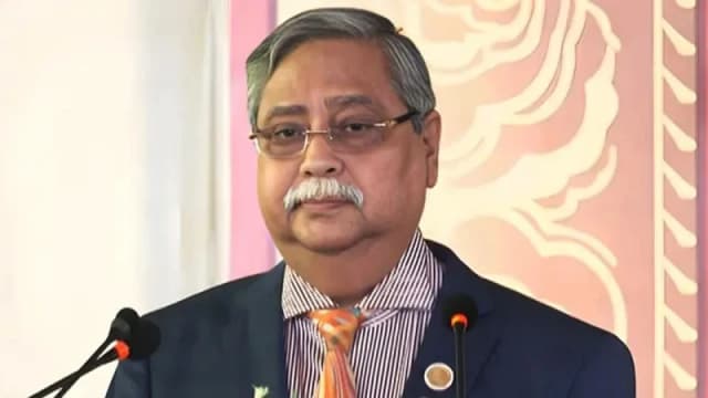 প্রযুক্তিনির্ভর ও জনবান্ধব পুলিশ গঠনের আহ্বান রাষ্ট্রপতি...
